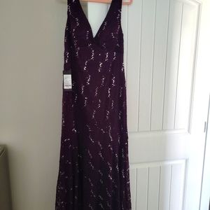 Beautiful purple lace size 16 Ever pretty dress size US 16 NWT